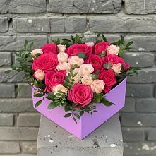 Цветочная композиция из Розы в коробке #REPLACE_PRED# Лузе