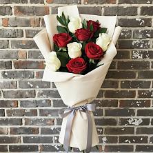 Букет цветов из:  Розы в Лузе
