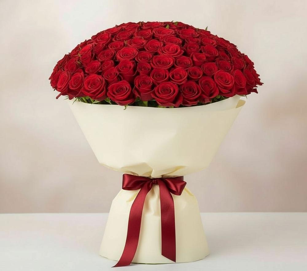 Букет 101 Красная роза Милано в Лузе