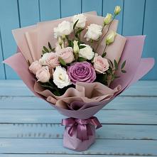Букет цветов из:  Розы и Лизиантусы в Лузе
