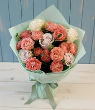 Букет цветов из:  Розы в Лузе