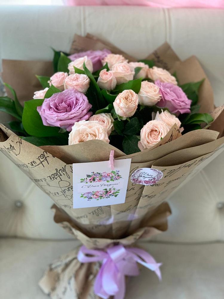 Букет цветов из: Розы в Лузе