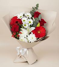 Букет цветов из:  Розы, Хризантемы, Герберы и Лилии в Лузе