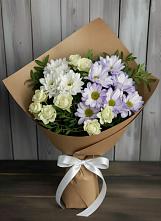 Букет цветов из:  Хризантемы и Розы в Лузе