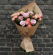 Букет цветов из:  Розы в Лузе