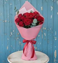 Букет цветов из:  Розы в Лузе