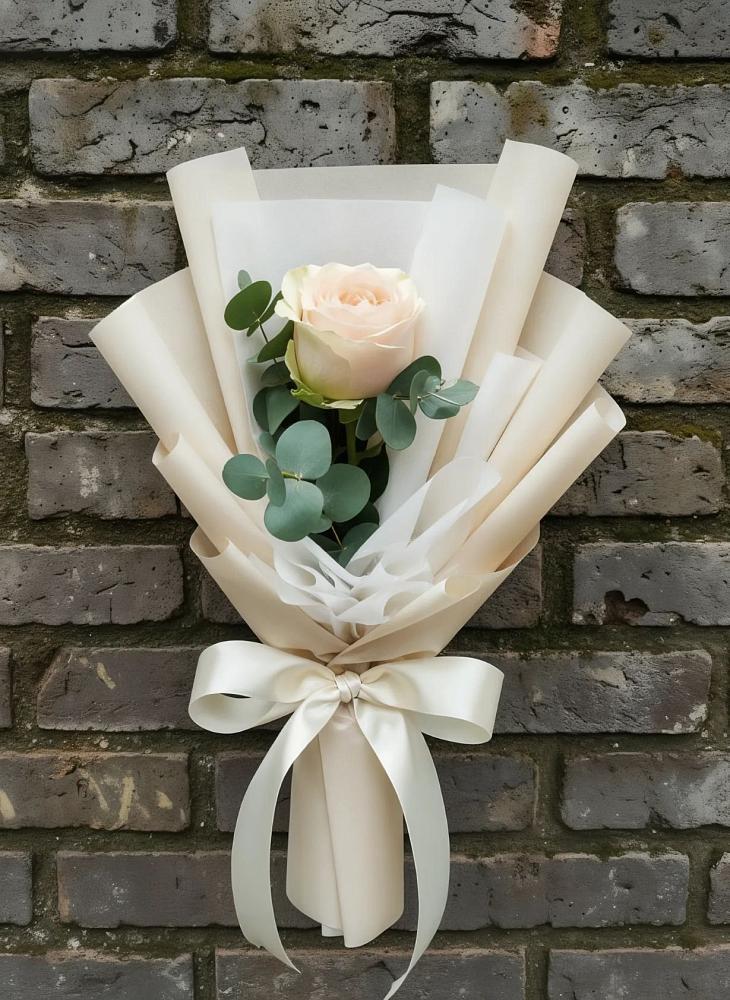 Букет цветов из: Розы в Лузе