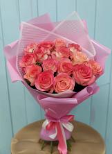 Букет 15 Розовых роз Равель в Лузе
