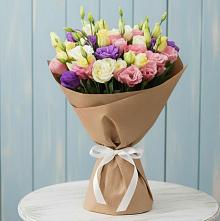 Букет цветов из:  Лизиантусы в Лузе