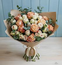 Букет цветов из:  Альстромерии и Розы #REPLACE_PRED# Лузе